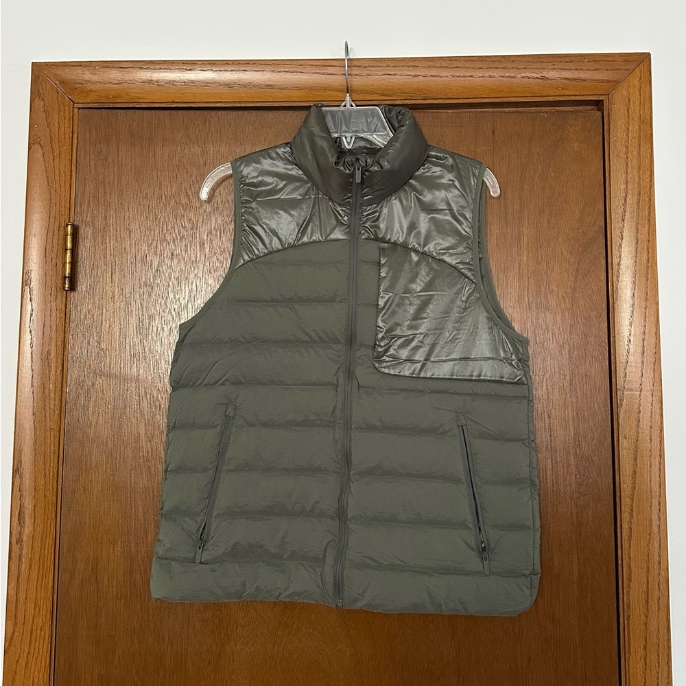 lululemon athletica Gray Puffer Vest